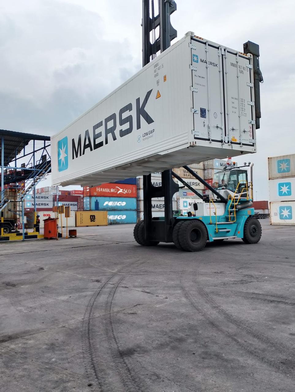 container pick-up process